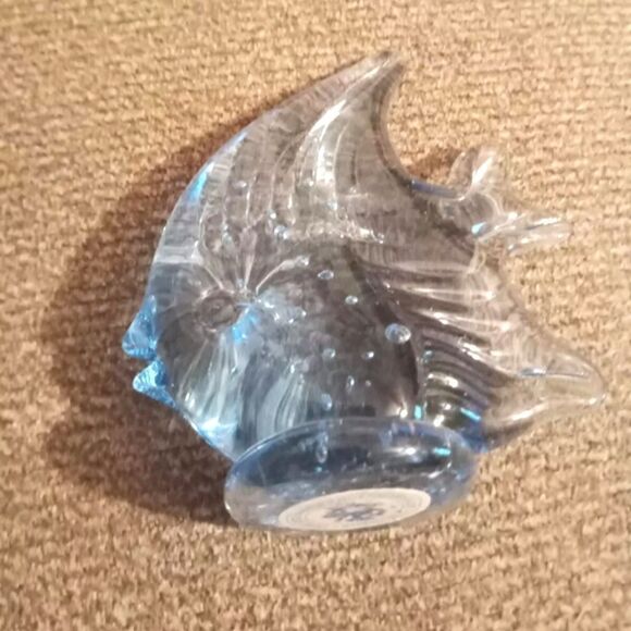 Art Glass Angel Fish Blue United States Commemorative Fine Art Gallery collector - Picture 2 of 3
